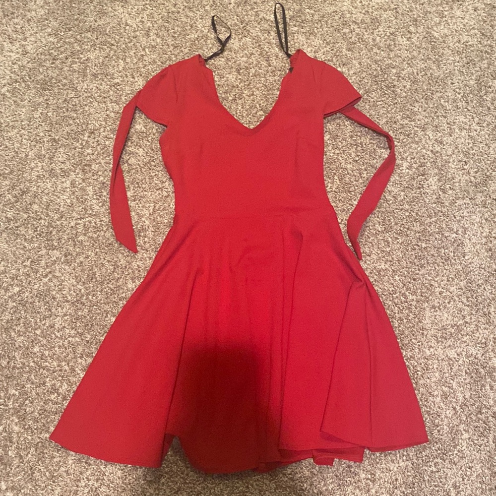 red v neck skater  dress